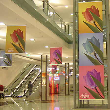 Bannerwerbung — Einkaufscenter. Produziert von Hummel Siebdruck und Werbetechnik aus Heidenheim.